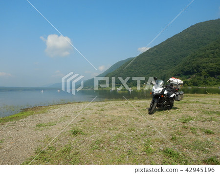 Lake Side Camp Touring Lake Side Camp Touring 42945196