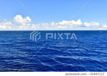 Horizontal lines and blue sky and clouds Horizontal lines and blue sky and clouds 42947117