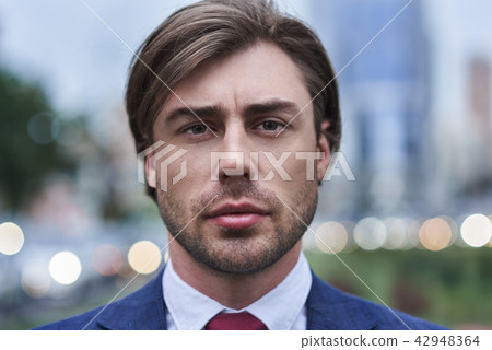 I should be there in time. 42948364