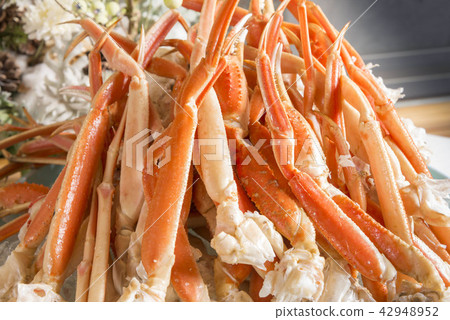 Delicious crab of Hokkaido 42948952