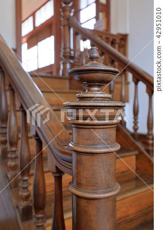 Inside the skylark staircase 42951010