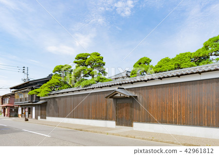 前小澤家的住房東牆 42961812