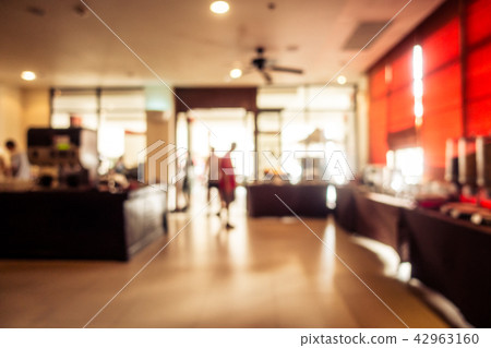Abstract blur and defocused restaurant and coffee shop interior Abstract blur and defocused restaurant and coffee shop interior 42963160
