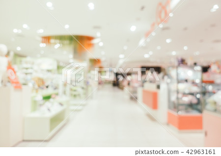 Abstract blur and defocused shopping mall Abstract blur and defocused shopping mall 42963161