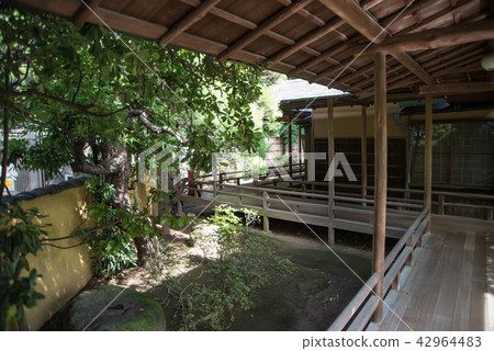 Tora 's hometown Shibamata Takanori (Taisakuton) There is a Tora - san memorial hall near Yuen garden (Suikei) near the hometown Tora 's hometown Shibamata Takanori (Taisakuton) There is a Tora - san memorial hall near Yuen garden (Suikei) near the hometown 42964483