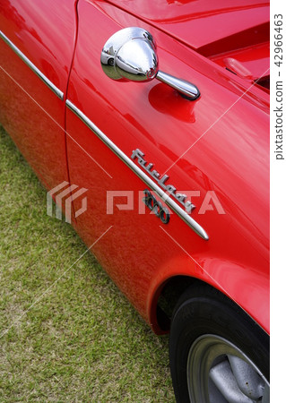 As domestic first 200 km / h over high performance car attention Datsun Fairlady completed type Fairlady 2000 As domestic first 200 km / h over high performance car attention Datsun Fairlady completed type Fairlady 2000 42966463