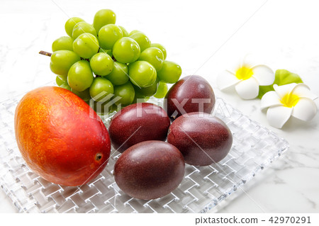 什錦水果蘋果芒果·Shine Muscat·百香果 42970291