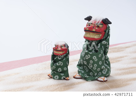 Shishimai dolls Shishimai dolls 42971711