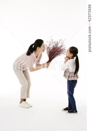 Mom, Daughter, Family Mom, Daughter, Family 42973886