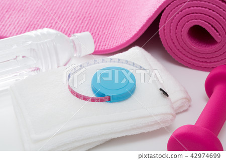 Yoga Fitness 42974699