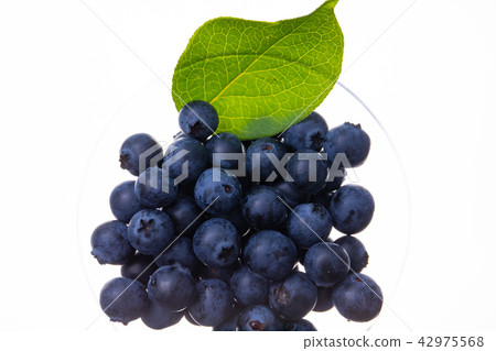 Fruit blueberries 42975568