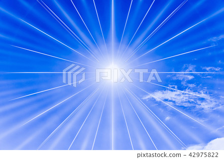 百分之百湛藍的天空,驅散了現實的喧囂。 百分之百湛藍的天空,驅散了現實的喧囂。 42975822