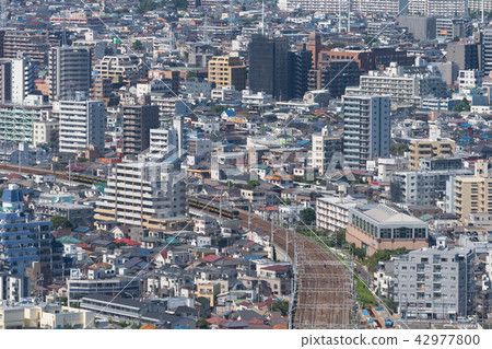 Urban landscape 42977800