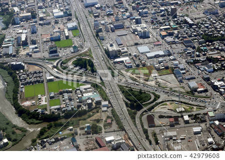 Aerial photograph of the vicinity of the Niigata Bypass Purple Mountain Interchange Aerial photograph of the vicinity of the Niigata Bypass Purple Mountain Interchange 42979608