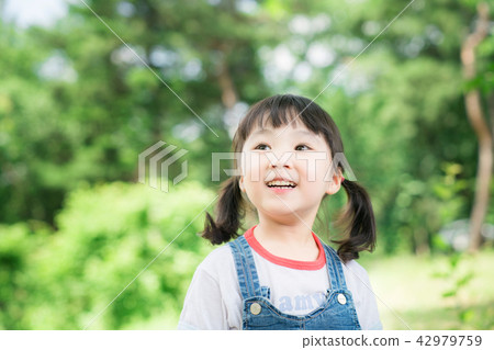 Nature and women's children Nature and women's children 42979759