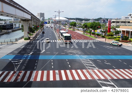 Okinawa Prefecture Naha-shi Asahashi intersection 42979801