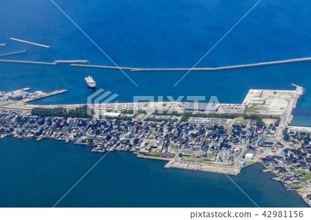 Sado Island Ryotsu Harbor Sado Island Ryotsu Harbor 42981156