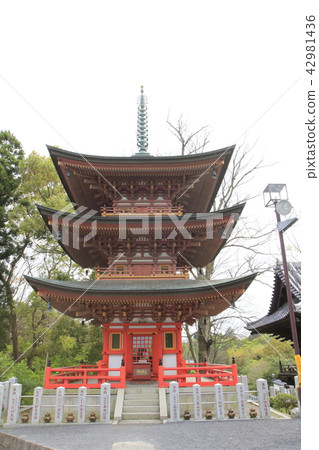 Fosho Benten triple tower in Kashiwa city, Chiba prefecture Fosho Benten triple tower in Kashiwa city, Chiba prefecture 42981436