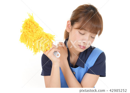 有疲乏的表示的主婦 42985252