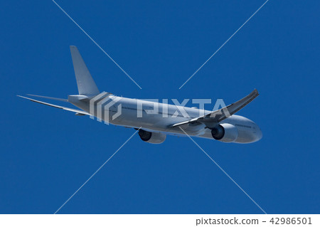 Takeoff of the plane Takeoff of the plane 42986501