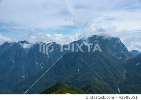 Kai Komagatake from the Sengogatake mountain 42988351