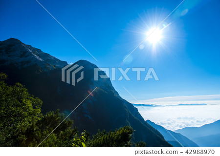 Unkai and Kai Komagatake 42988970