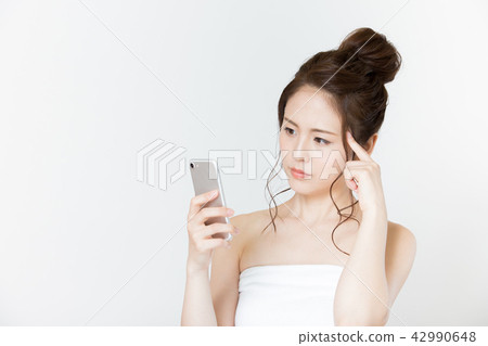 美女形象（智能手機） 42990648