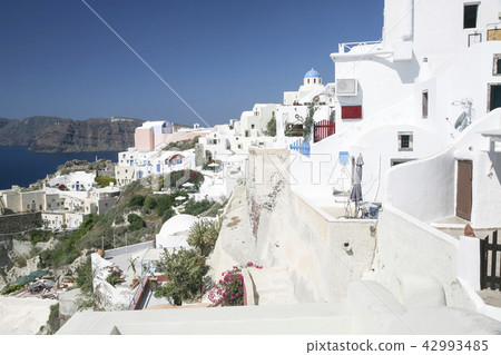 Oia Village, Santorini, Greece Oia Village, Santorini, Greece 42993485