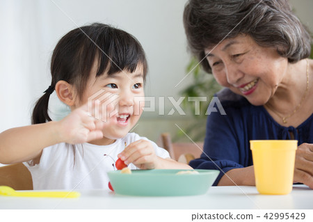 Family family 42995429