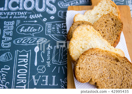 Rusk Rusk 42995435