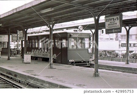 Showa era 54 year old model type 205 type Nankai Electric Railway era Showa era 54 year old model type 205 type Nankai Electric Railway era 42995753