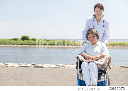 高級護理 高級護理 42996073