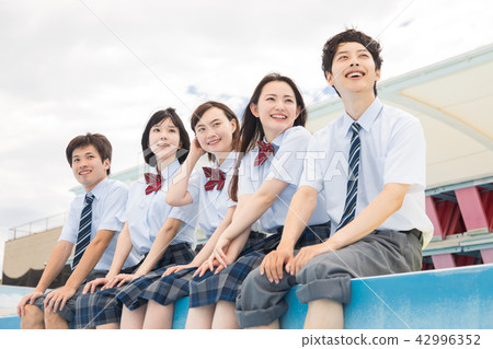 A high school student 42996352