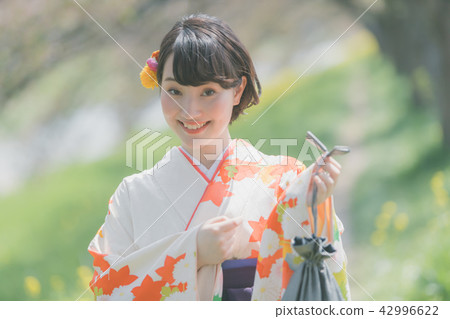 女大學生 女生 女孩 42996622