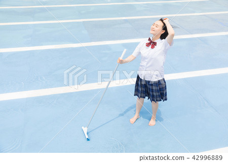 A high school student 42996889