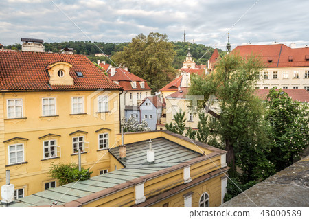 View of Old Prague at dawn from Charles Bridge 43000589
