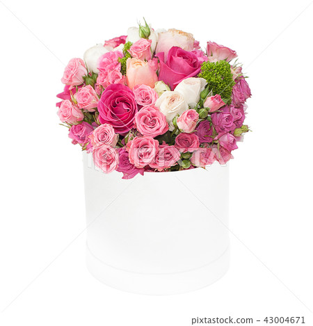 Bouquet of pink roses in box on white background 43004671
