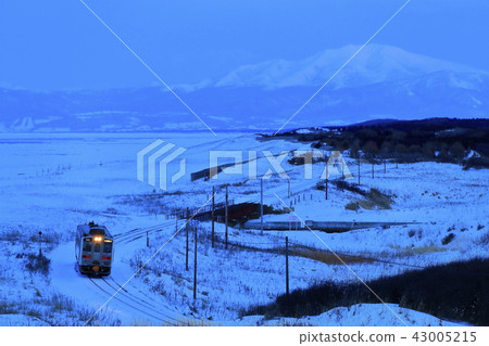 Kushimonomon line in winter and drift ice 43005215