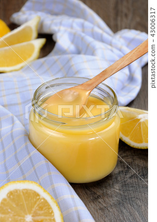 lemon kurd - custard on fruit juice lemon kurd - custard on fruit juice 43006317