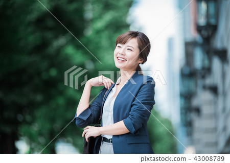 Business outdoor women Business outdoor women 43008789