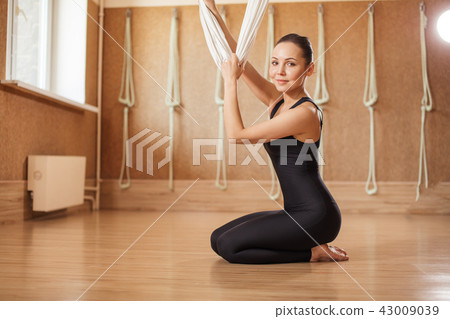 effectiveness of aerial yoga in improving general health 43009039
