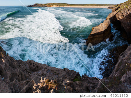 Atlantic ocean coast landscape (Algarve, Portugal) Atlantic ocean coast landscape (Algarve, Portugal) 43011550
