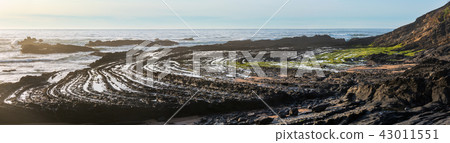 Natural amphitheater on beach (Algarve, Portugal). Natural amphitheater on beach (Algarve, Portugal). 43011551