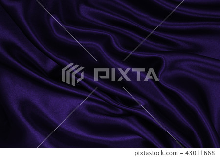 Smooth elegant lilac silk or satin luxury cloth 43011668