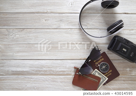 Set travel planning for trip with accessory  43014595