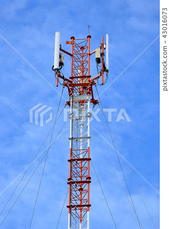 Antennas of cellular systems 43016073
