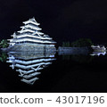 Matsumoto castle on the surface of the water 43017196