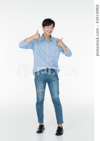 Boy, pose, expression 43019968