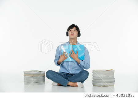 男孩，學習 43021053
