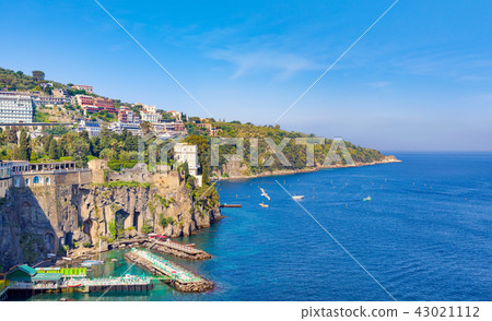 Sorrento and Gulf of Naples, Italy 43021112